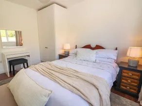 Cottage View - Room