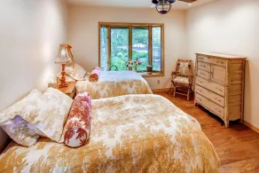 Lavish Charlevoix Home on Lake Michigan, Fire Pit - Zimmer