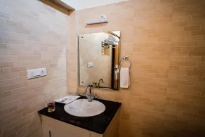 The Alpine Chalet Resort - Baño