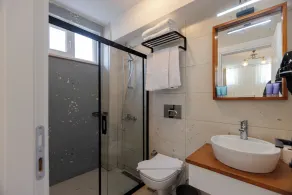 Karaüzüm Hotel Bozcaada - Badrum