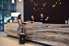 成都高新天府三街亚朵酒店 - Rezeption