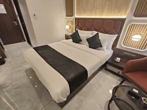 Hotel Ocean Residency Thane West - Room