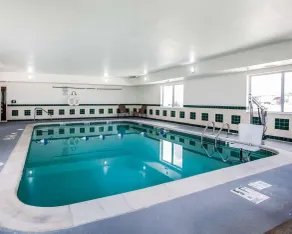 Comfort Inn & Suites Moberly - Pool