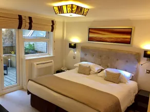 Beaufort House - Knightsbridge - Room