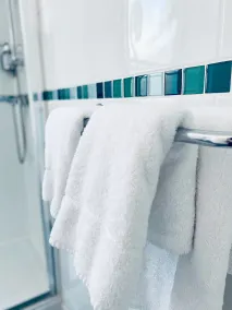 Hotel VARA - Bathroom