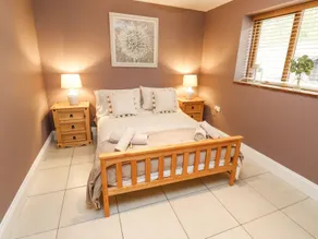 3 Pheasant Lane - Zimmer