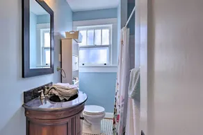Birmingham Vacation Rental: 9 Miles to Downtown! - Interior