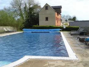 Mill View - Piscina