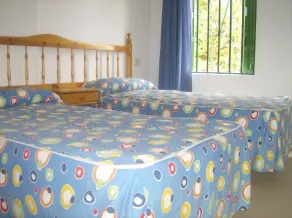 Alondras park mialsoma apartment - Habitación