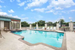 Days Inn by Wyndham New Braunfels - Piscine