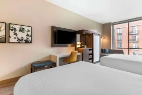 Cambria Hotel Savannah Downtown Historic District - Room