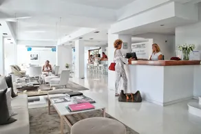 Hotel Zhero - Réception