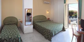 Hotel Grotticelle Ricadi - Camera