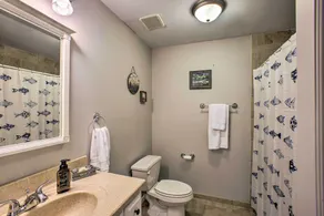 Albany Home < 1 Mi to Dale Hollow Lake! - Interior