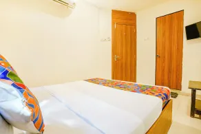 Fabexpress Harshita Inn - Habitación