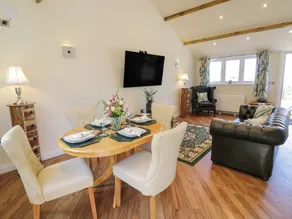 Fairfield - Interior