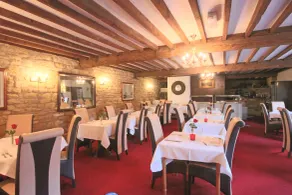 Crown Hotel Cotswold - Restaurant