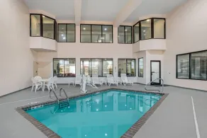 Comfort Suites Hattiesburg near University - Pool