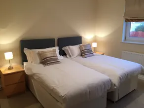 Turnberry Apartments - Chambre