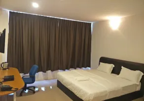 Anderson Hotel - Room