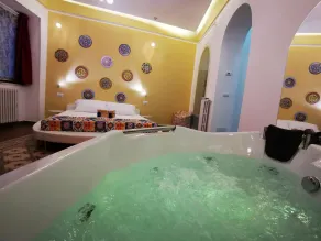 Suite Inn Centro Dimora Storica - Suite con o senza vasca idromassaggio - Spa