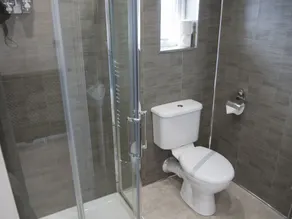 The Leicester - Bathroom