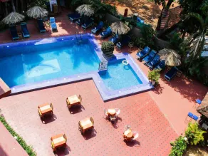 Horizon Hotel - Piscina