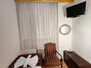 Sirkeci Emek Hotel - Room