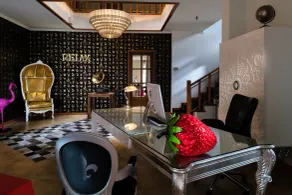 A for Art Hotel - Réception
