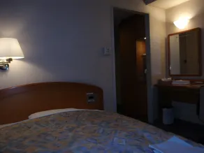 Hotel Crown Hills Okaya - Chambre