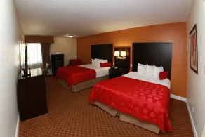 Ramada by Wyndham Fresno North - Chambre