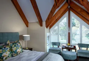River Meadow Manor - Room