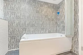 Awesome Coventry Home for Business Contractors and Suitable for families with Free Parking 14mins from NEC - Salle de bain