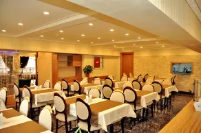 Alfa Hotel - Restaurant