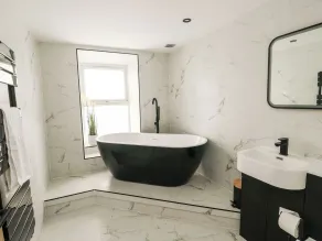 1 Mona Terrace - Bathroom