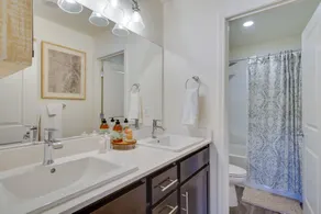 Riverbank Vacation Rental 10 Mi to Modesto - Bathroom