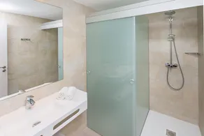 Art Apartments by Typic Hotels - Salle de bain
