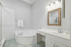 Luxury 5BR Frisco Home with Sauna, Theater & Games - Bad
