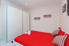 Sea View 2 Bed Apartment close to beach Hpi6768 - Værelse