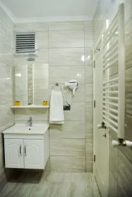 Melissa Suite - Bathroom