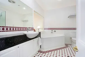 Quality Hotel Bentinck - Badezimmer