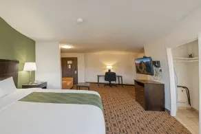 Coratel Plus Suites Wichita West Airport - Rum