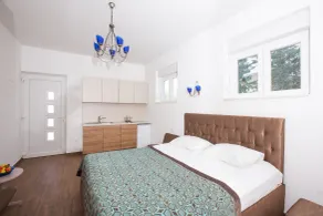 Aida Apartments and Rooms for couples and families FREE PARKING - Room