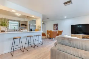 Pelican Beach Retreat! Family Home on Space Coast - Innenbereich