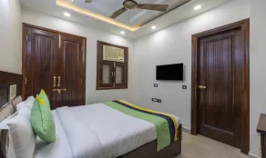 Treebo MVM Residency - Room