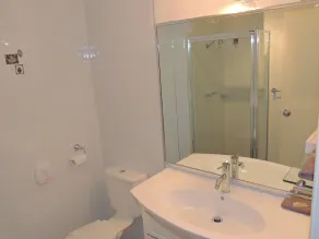 Argyle Terrace Motor Inn - Bathroom