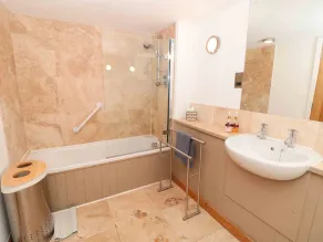 5 Harbour Yard - Salle de bain