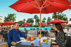 Khalidiya Palace Rayhaan by Rotana, Abu Dhabi - Restaurant