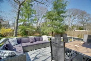 Easy Beach Days! Updated Cape Cod Home w/ Deck - Innenbereich