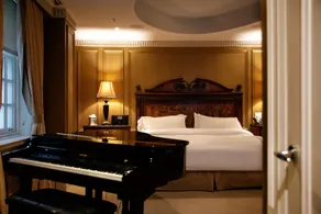 Windsor Arms Hotel - Chambre